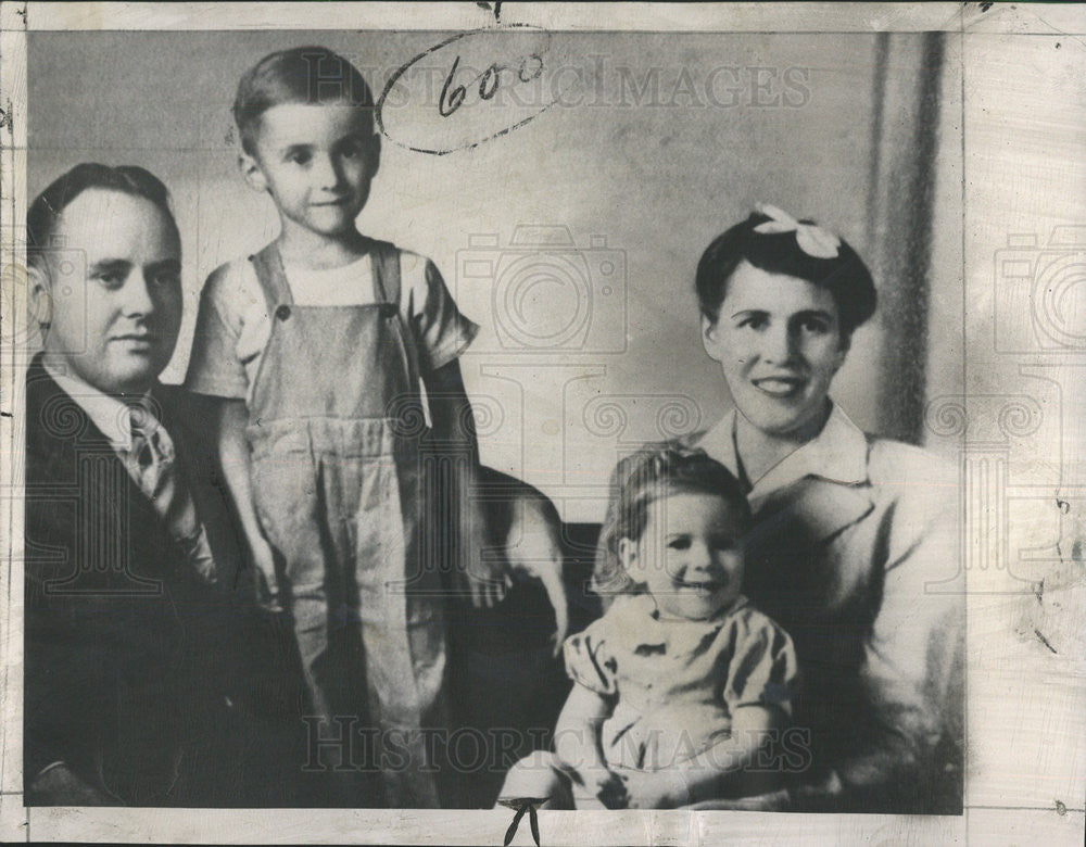 1947 Press Photo Glen Marsh Murderer Family Audrey Richard Susan Anderson - Historic Images