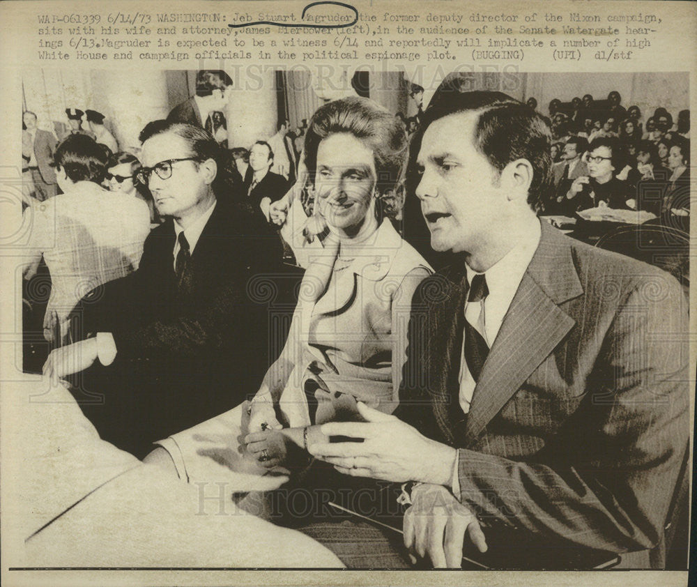 1973 Press Photo Jeb Stuart Magruder with his wife on Watergate trial hearings. - Historic Images