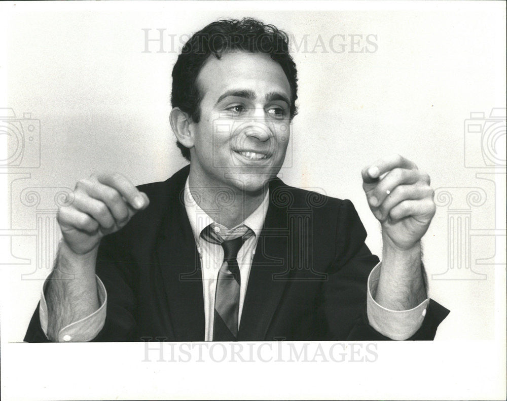 1985 Press Photo Joe Guzaldo American Film Television Actor - Historic Images