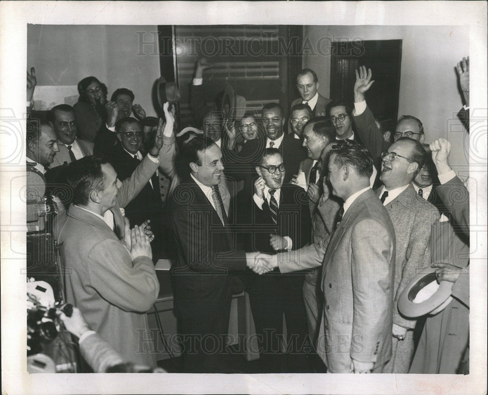 1954 Press Photo Ald Merriam Enthusiastic Booster shake hands with mayor - Historic Images