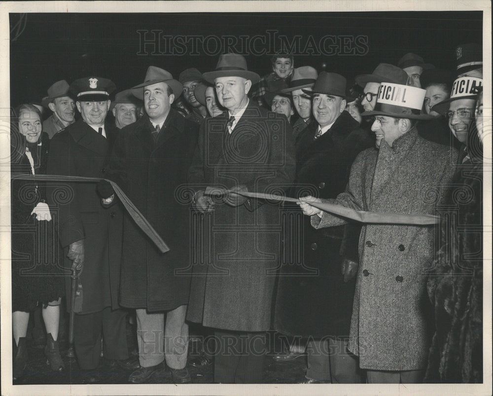 1947 Press Photo Ald, Robert Merriam Mayor - Historic Images