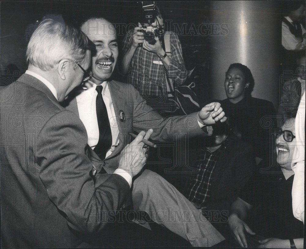 1986 Press Photo Luis V GutiÃƒÂ©rrez American Politician US Representative Chicago - Historic Images