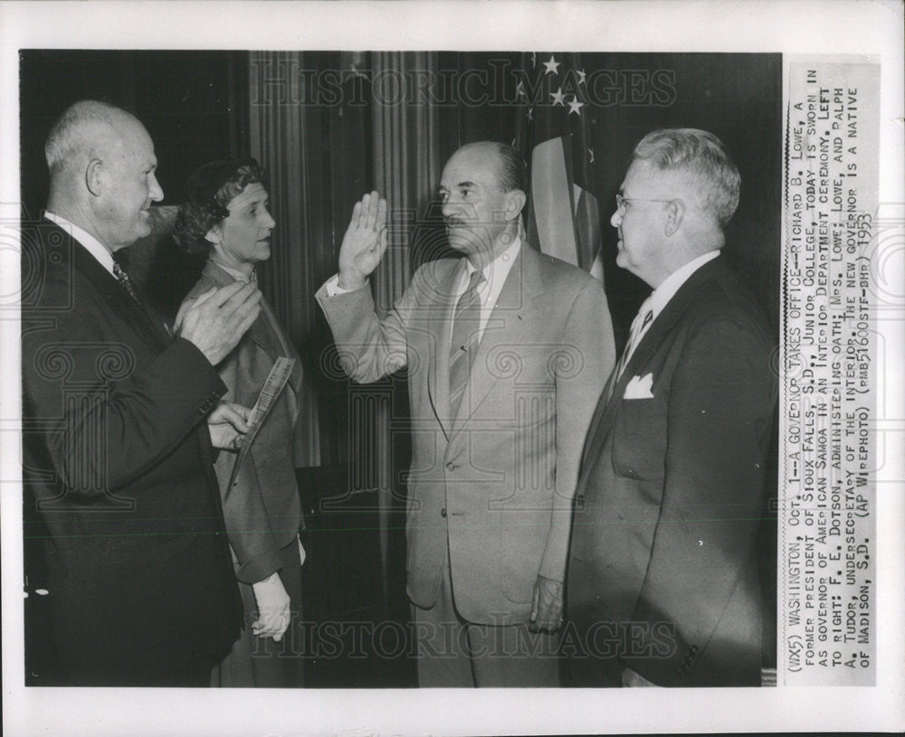 1953 Press Photo Richard B Lowe American Samoa Governor Politician Illinois - Historic Images