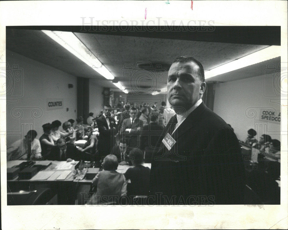 1964 Press Photo Elmer Lower American Journalist Television Executive - Historic Images