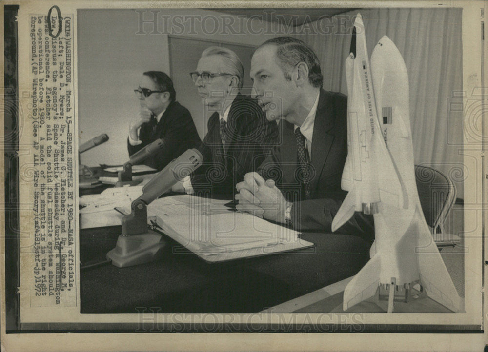 1972 Press Photo Nasa officials Dale Myers,Dr james Fletcher,Dr George Dow - Historic Images