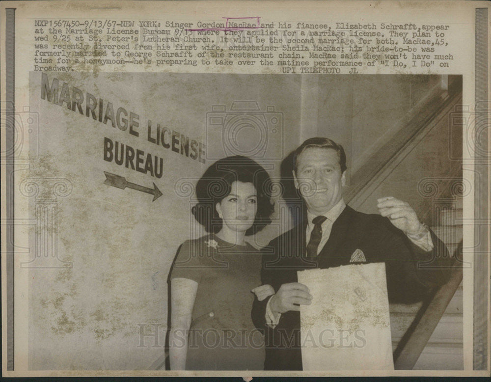 1967 Press Photo Singer Gordon Macrae - Historic Images