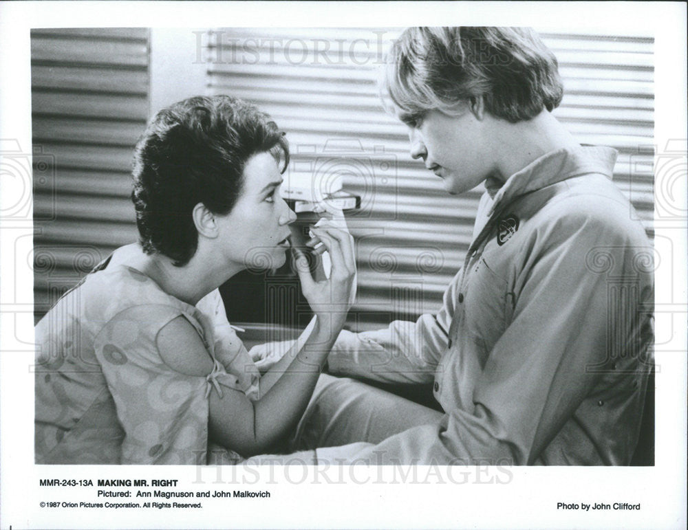 1987 Press Photo Ann Magnuson and John Malkovich in &quot;Making Mr. Right.&quot; - Historic Images