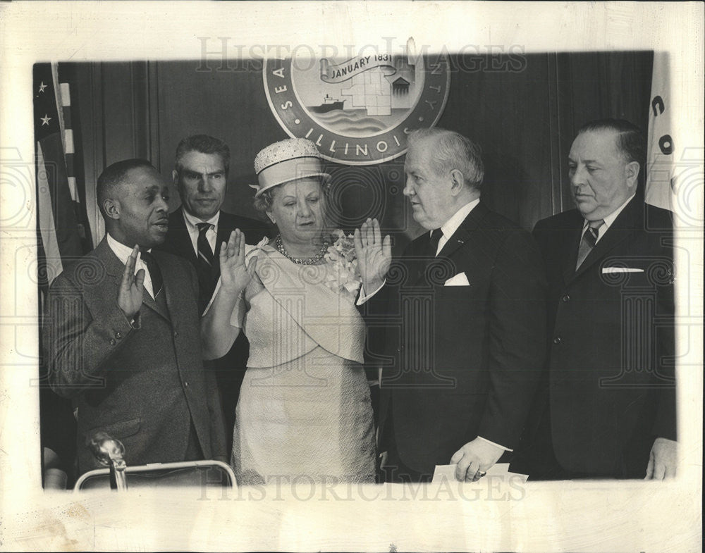 1964 Press Photo Edward J Barrett Kenneth E Wilson Lillian Piotrowski Simon - Historic Images