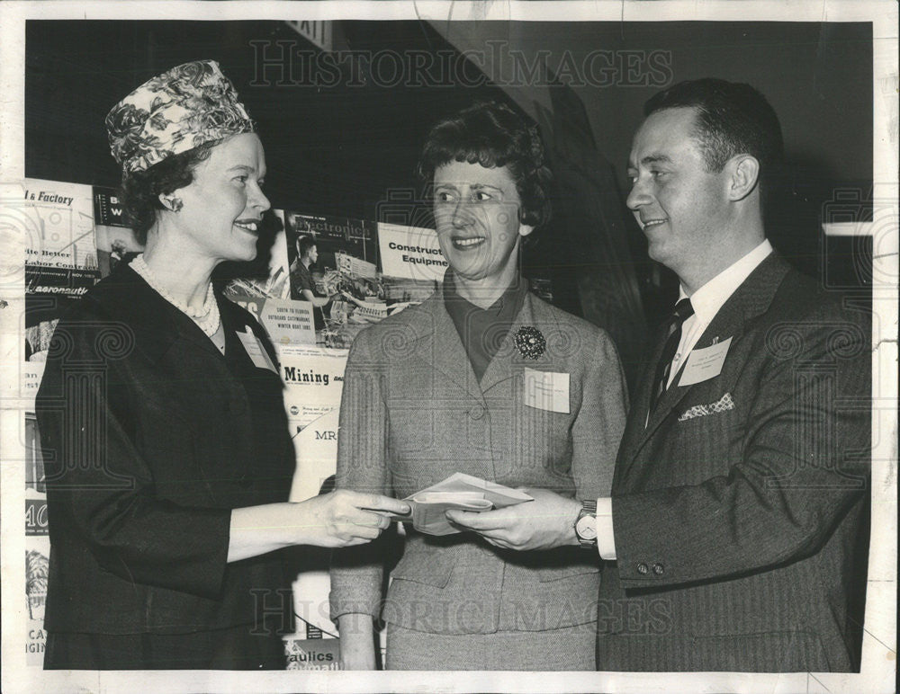 1961 Press Photo Leona Murphy,martha Brandt and John P Harding - Historic Images