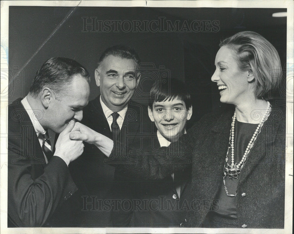 1965 Press Photo FrenchConsulateJean-Louis Mandereau MrsMandereau Michael Morand - Historic Images