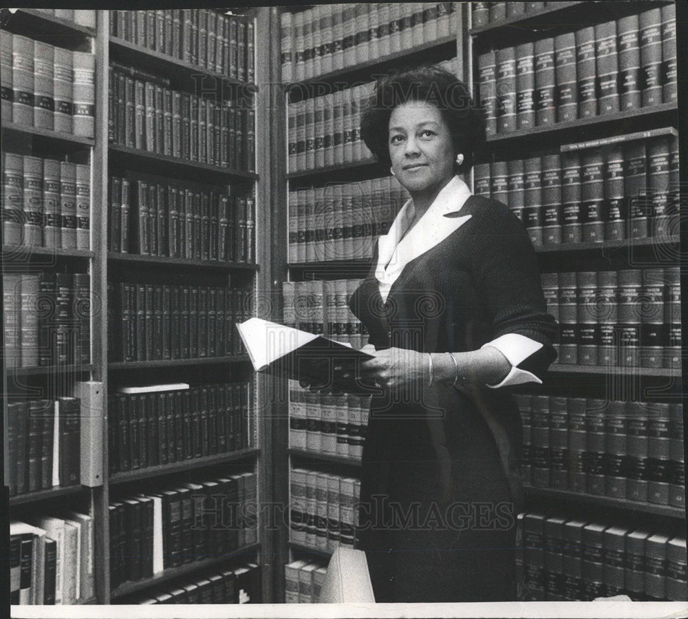 1977 Press Photo Jewel Lafontant Prominent Chicago Attorney - Historic Images