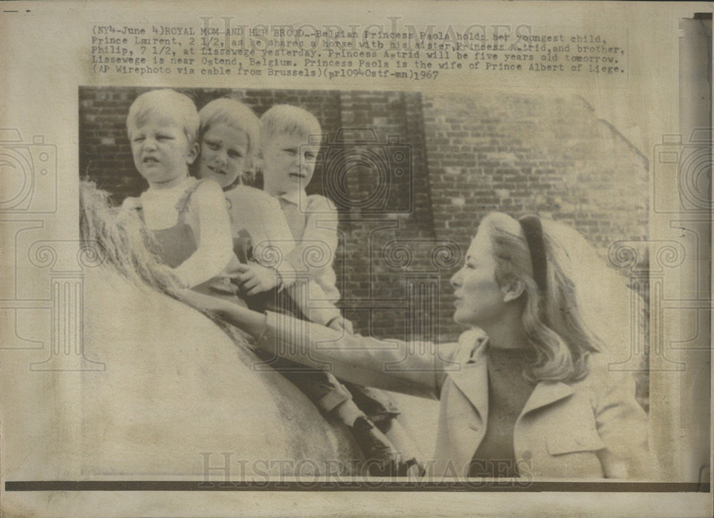 1967 Press Photo Belgian Princess Paola, and her kids Laurent,Astrid,Philip - Historic Images