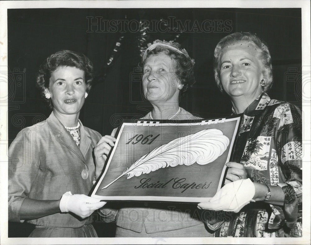 1960 Press Photo Mrs Robert Parcell,Mrs Chauncey Hobart,mrs William Mesick - Historic Images