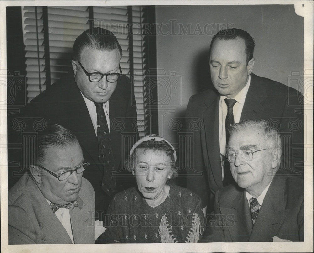 1968 Press Photo Retiring 1st Assistant States Atty Gordon B Nash - Historic Images