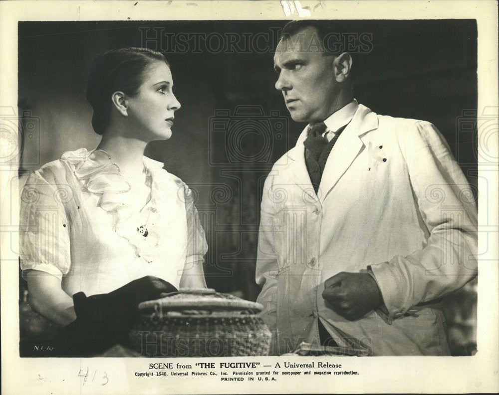 1940 Press Photo Ralph Richardson Diana Wynyard The Fugitive - Historic Images