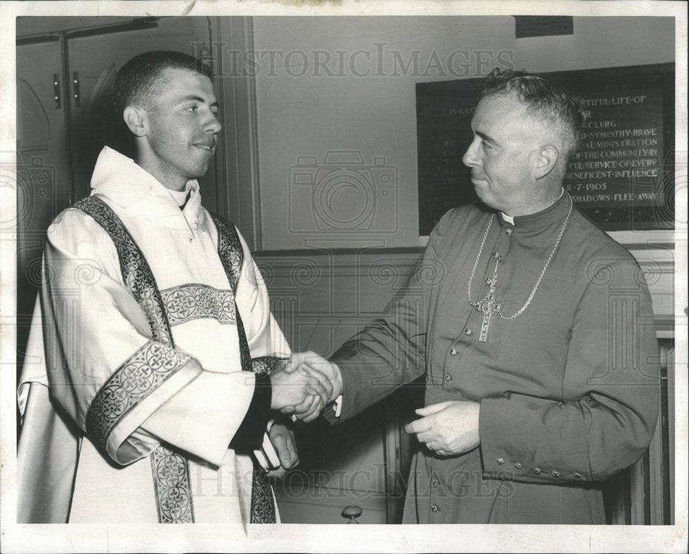 1959 Press Photo William George Burrill Episcopal Church Deacon Chicago - Historic Images