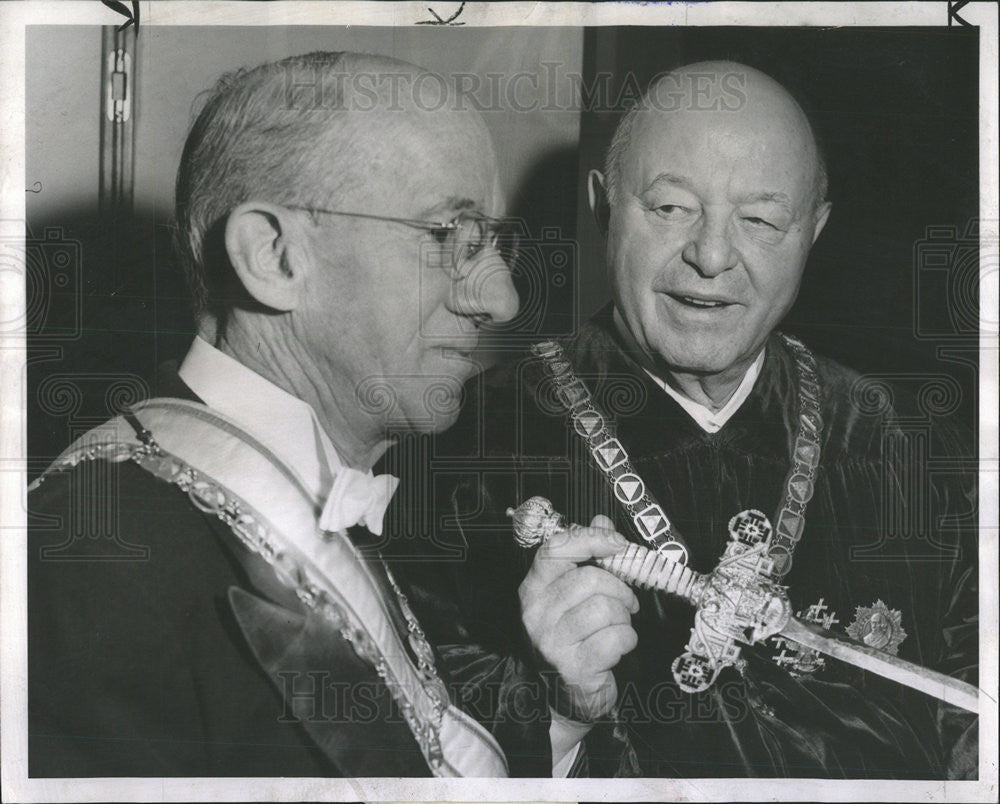 1961 Press Photo Jeweled Sword Grand Marshal Camp - Historic Images