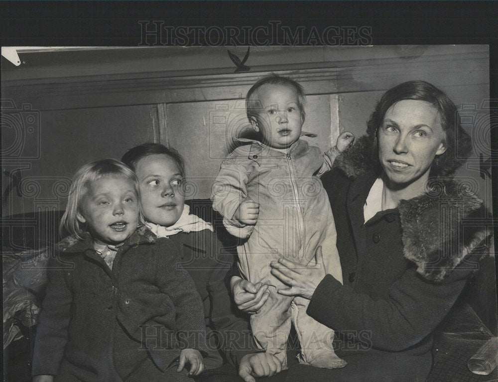 1946 Press Photo New Jackson Hotel gives shelter - Historic Images