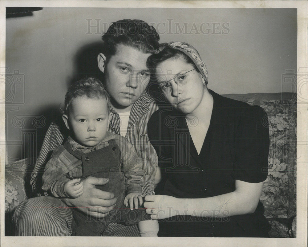 1951 Press Photo Mr. and Mrs. Darrell Labrenz Chicago City Illinois Residents - Historic Images