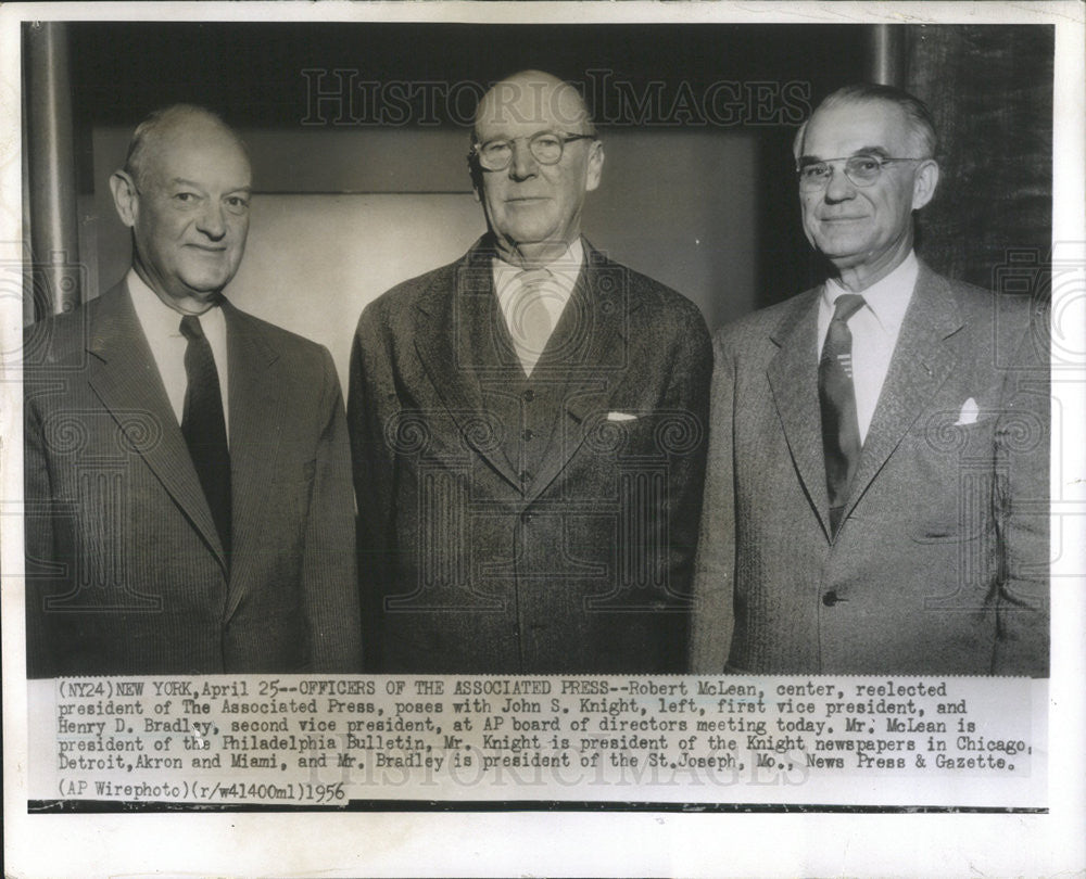 1956 Press Photo Robert McLean Associated Press President board directors Meet - Historic Images