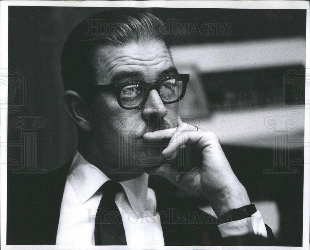 1968Press Photo Wesley H. Larson, Chairman of the Board, Tri-State Bank- Markham - Historic Images