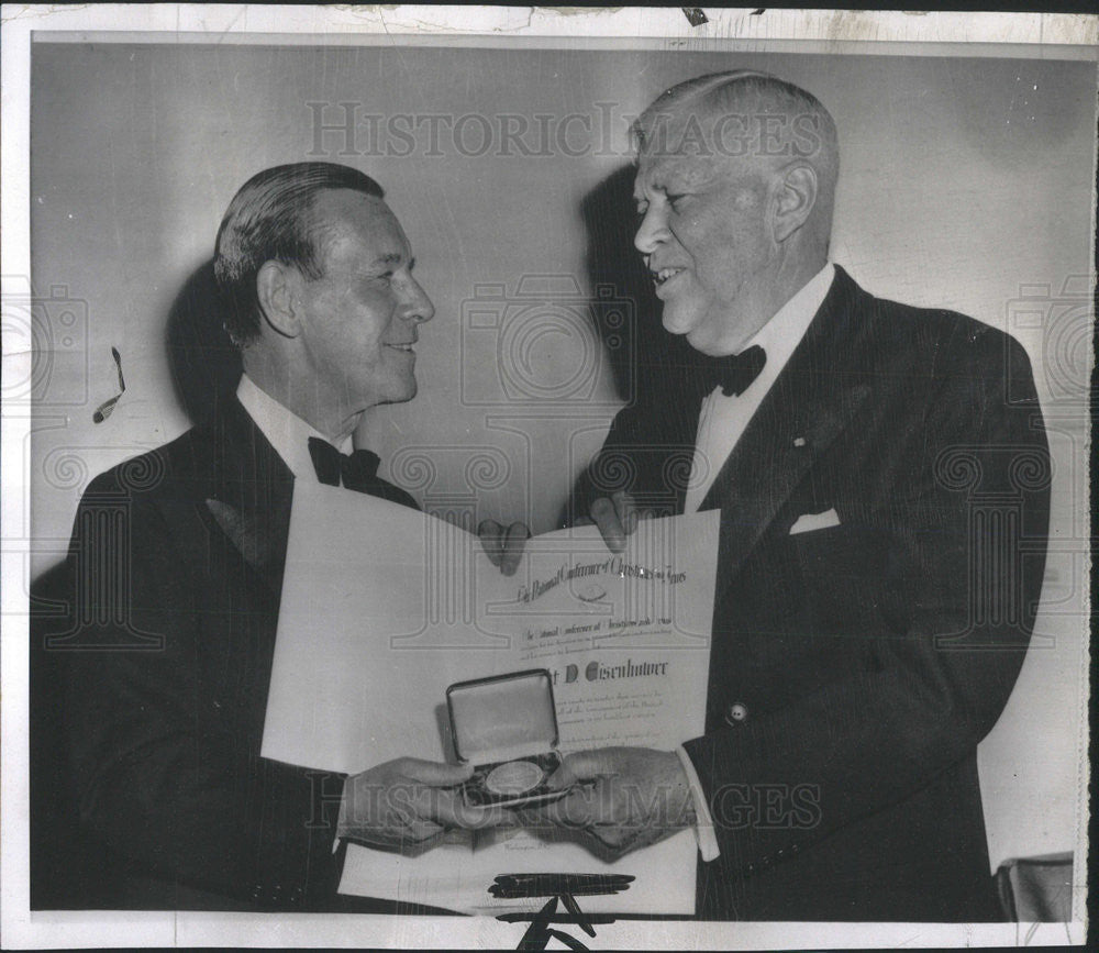 1956 Press Photo Charles Wilson Defense Secretary Harvey Firestone Brotherhood - Historic Images