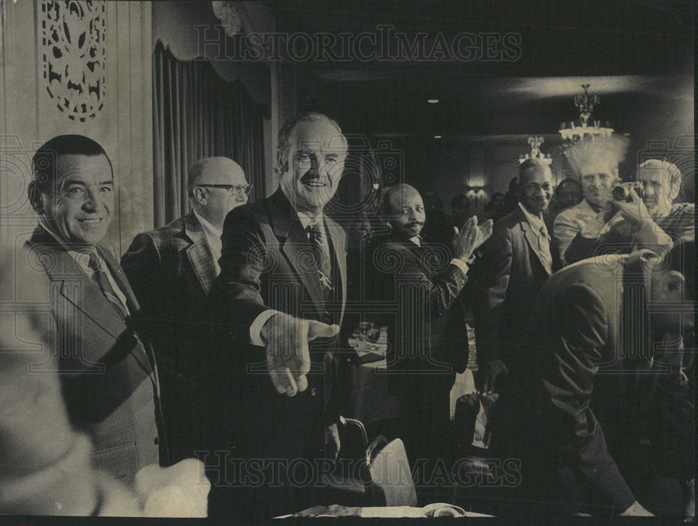 1972 Press Photo Senator George McGovern Politician - Historic Images