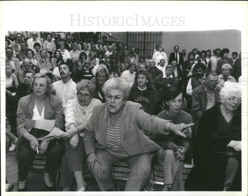 1988 Press Photo Virginia Cap and Marian Byrnes United Reclaim Citizen leader - Historic Images