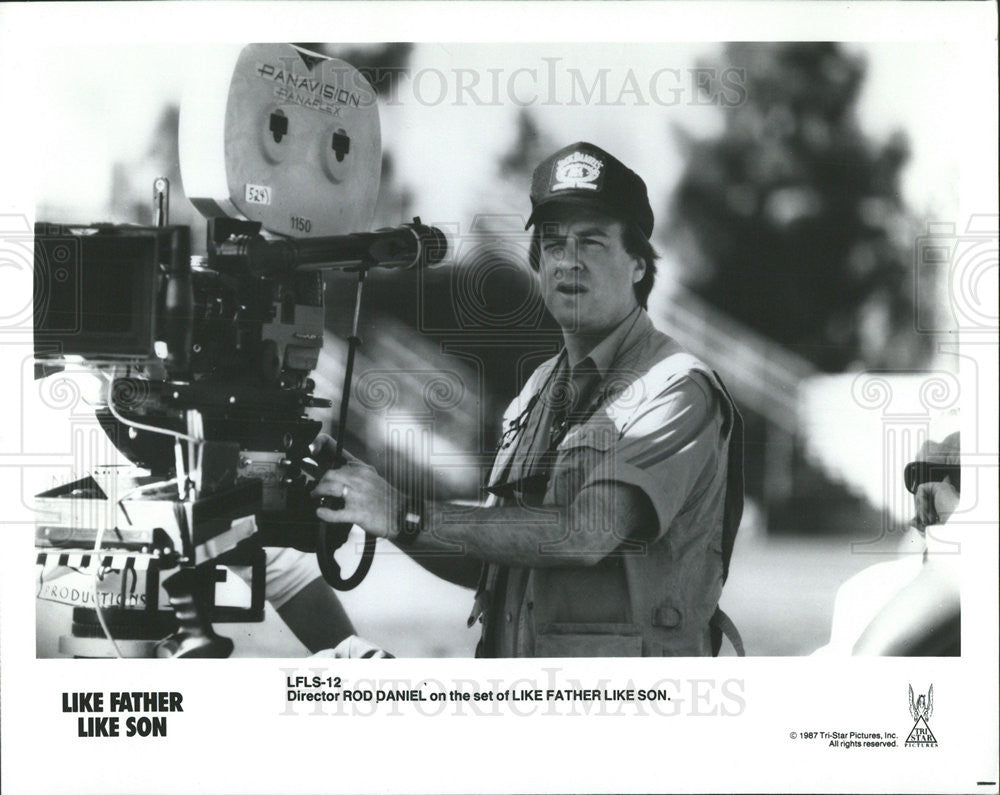 1987 Press Photo Rod Daniel American Film Director Screenwriter Chicago Illinois - Historic Images