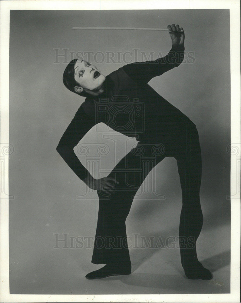 1974 Press Photo T Daniel Mime choreographer &quot;World of Mime&quot; Marcel Marceau star - Historic Images