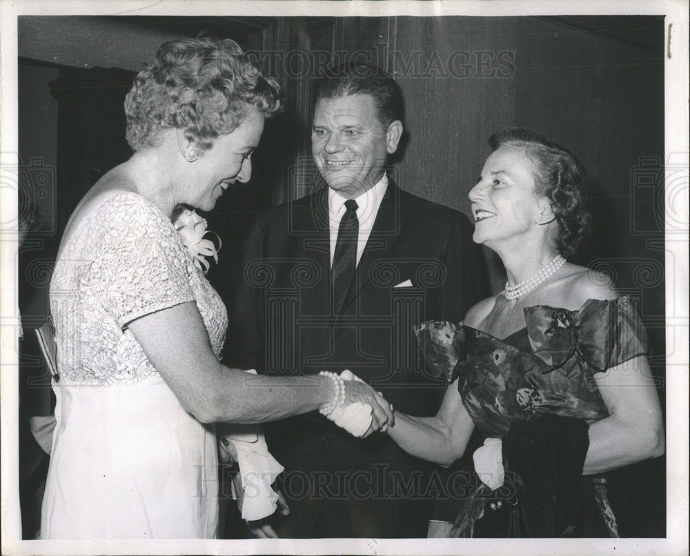 1960 Press Photo Jesica Weis Mrs Thruston Morton Congresswomen - Historic Images