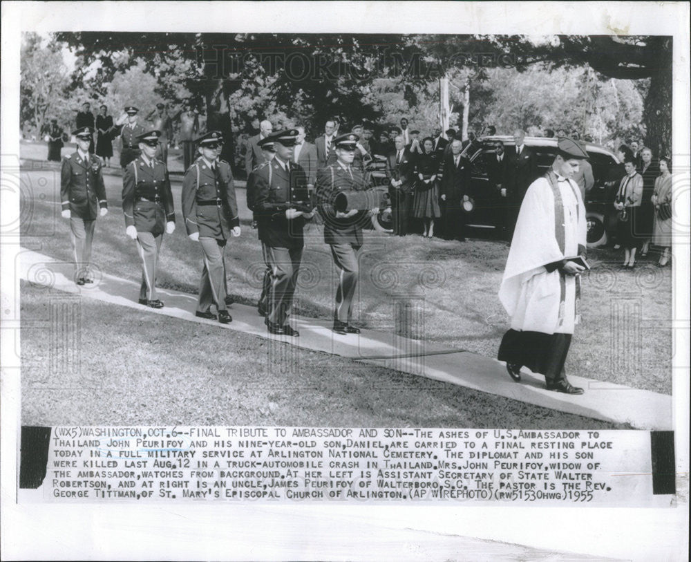 1955 Press Photo JOHN PEURIFOY U.S. AMBASSADOR THAILAND SON DANIEL - Historic Images