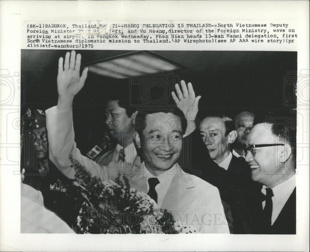 1975 Press Photo North Vietnamese Deputy Foreign Minister Phan Hi - Historic Images