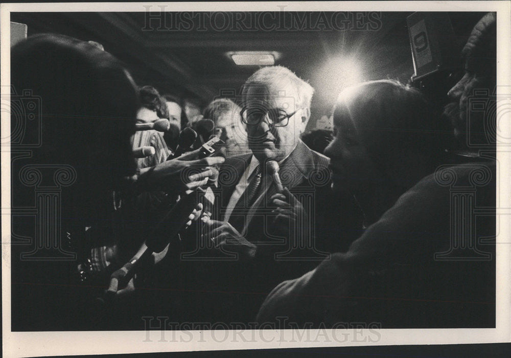 1981 Press Photo Rep George Ryan at City Hall to Meet with Mayor Byrne - Historic Images