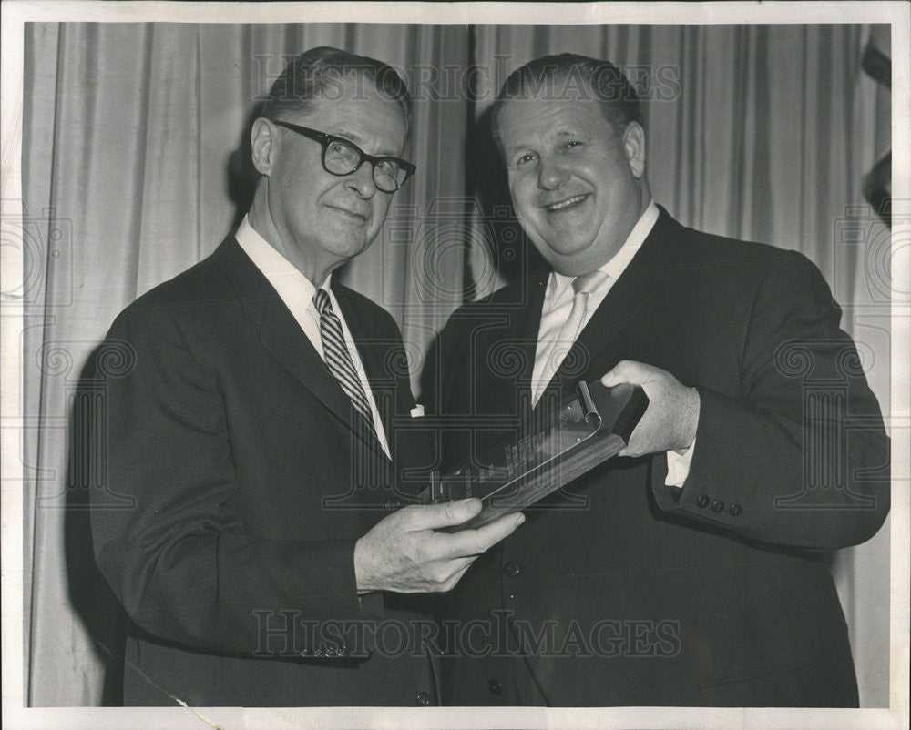 1963 Press Photo James Rutherford Civic Achievement - Historic Images