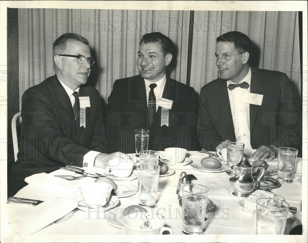 1963 Press Photo National Institute Real Estate Brokers Meeting Murphy Berland - Historic Images