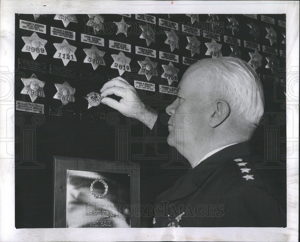 1955 Press Photo Detective Star Cased Police Commissioner OConnor - Historic Images