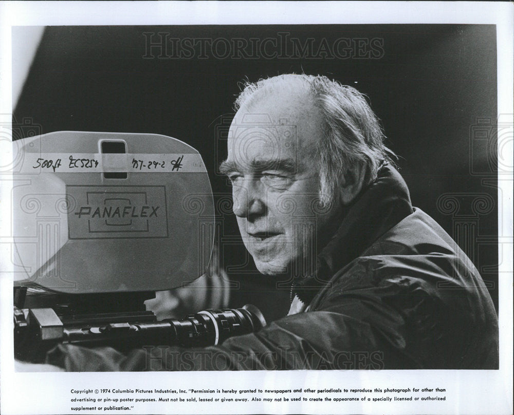 1974 Press Photo Ronald Neame,director - Historic Images