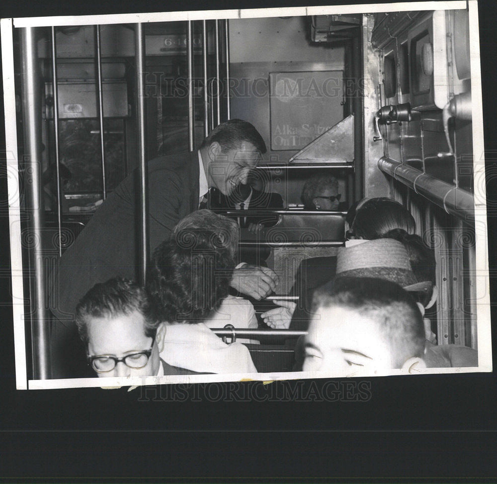 1966 Press Photo GOP Senatorial Candidate Charles H. Percy Campaign Illinois - Historic Images