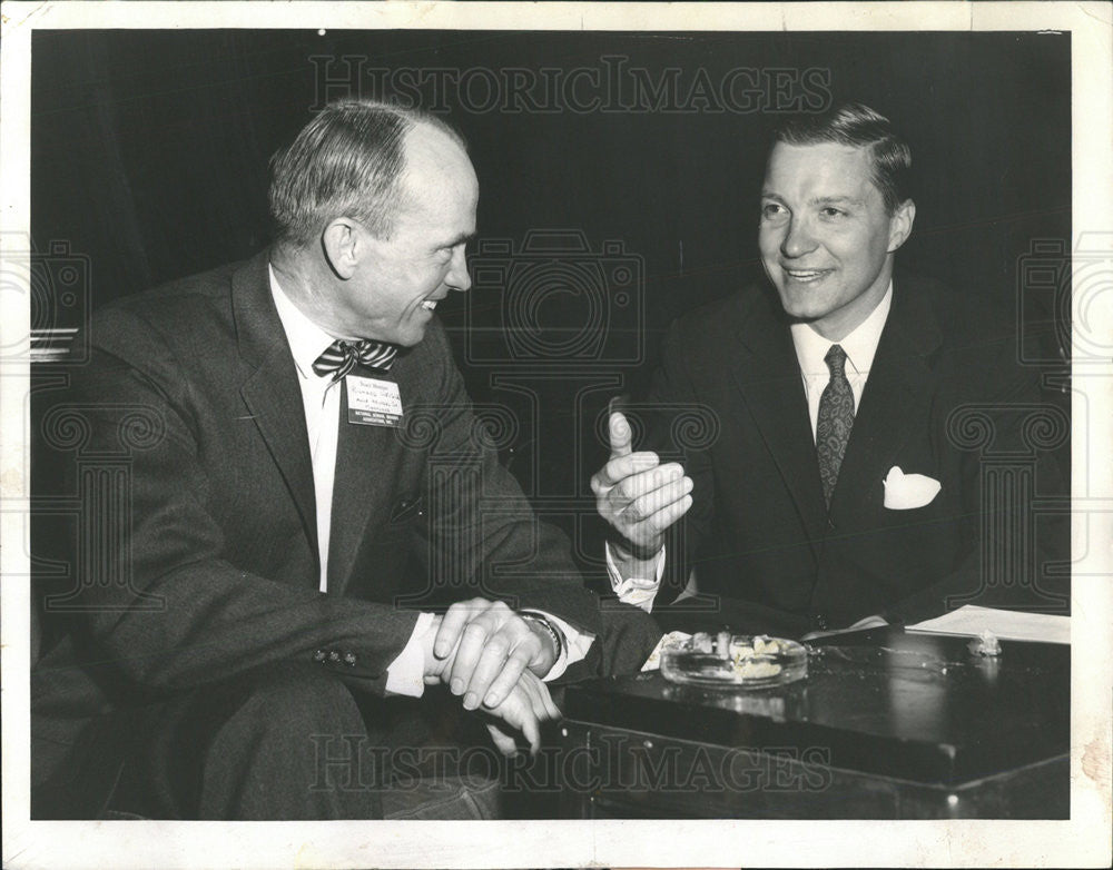 1960 Press Photo Dr Richard Weigle and Charles Percy - Historic Images