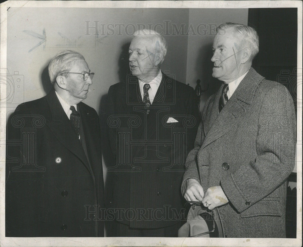 1951 Press Photo Thomas Nash and Alderman John Duffy with Mayor Kennelly - Historic Images