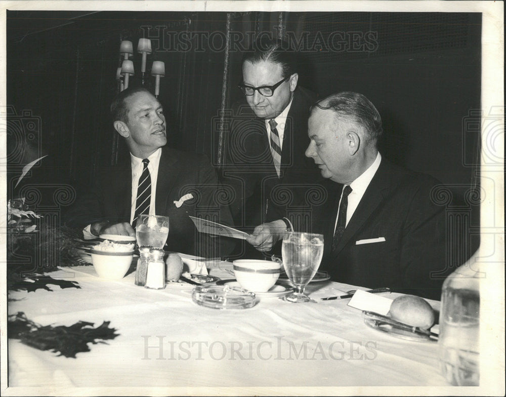 1963 Press Photo Illinois State Chamber Commerce Annual Meeting - Historic Images