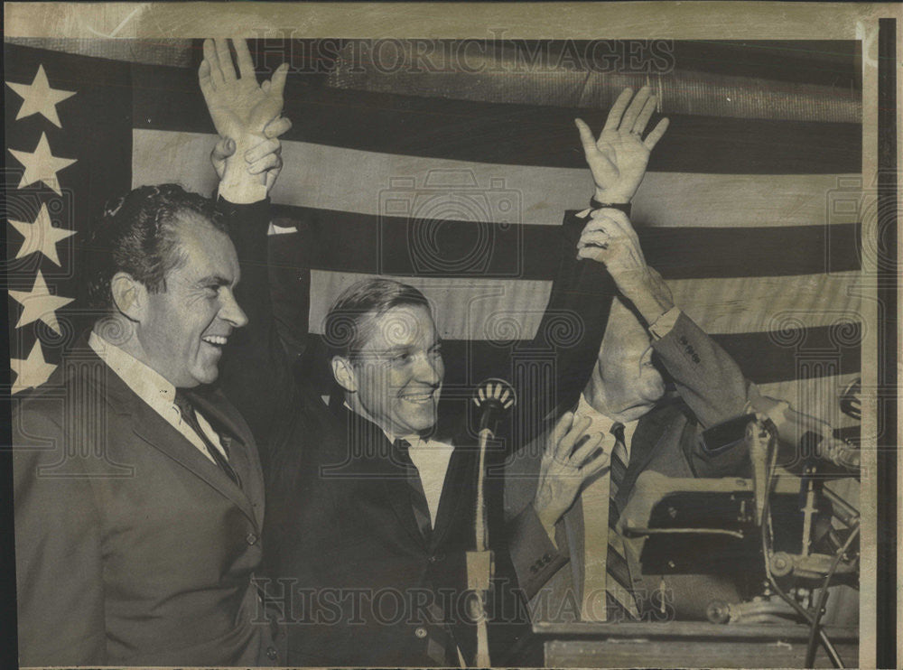 1966 Press Photo Former Vice President Nixon With Percy Illinois Celebration - Historic Images