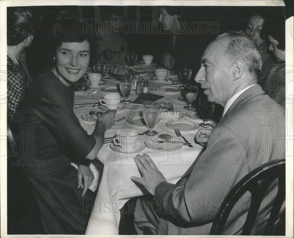 1961 Press Photo University Chicago Luncheon Professor Morgenthau Mrs Perct - Historic Images