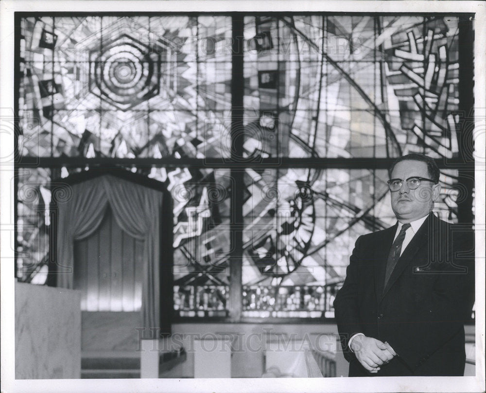 1960 Press Photo Dr. Bernard D. Perlow Cook County Hospital - Historic Images