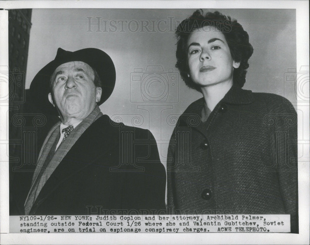 1950 Press Photo Judith Coplon and her Atty Archibald Palmer. - Historic Images