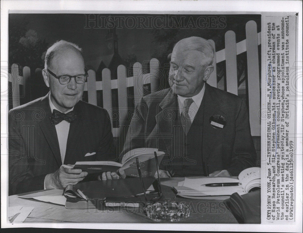 1959 Press Photo E.V. Murphree, President of Esso Research &amp; Sir Stephen Gibson - Historic Images