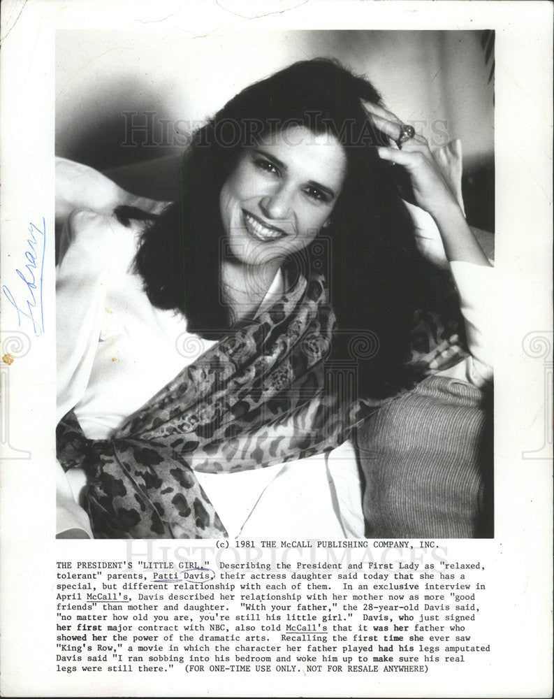 1981 Press Photo Patti Davis, Ronald And Nancy Reagan&#39;s Actress Daughter - Historic Images