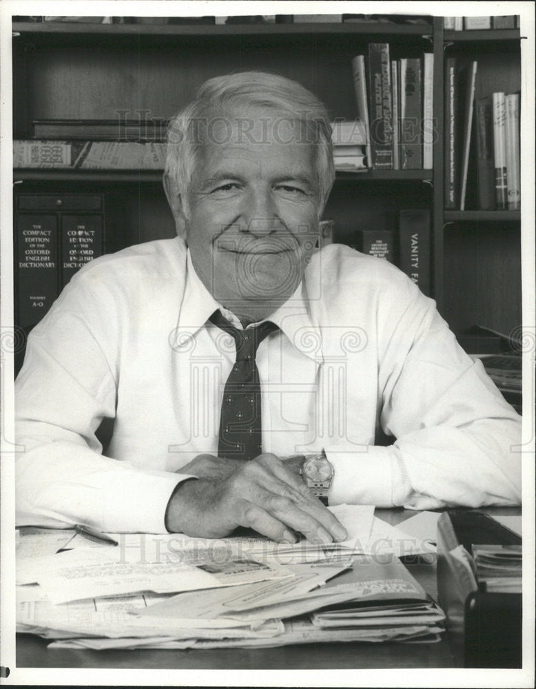 Press Photo Harry Reasoner American Journalist Television Commentator - Historic Images