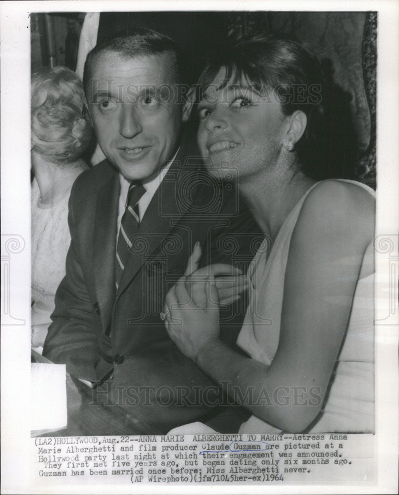 1964 Press Photo Anna Maria Alberghetti Claude Guzman Engagement - Historic Images